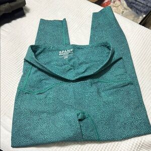Spanx Green Textured Leggings